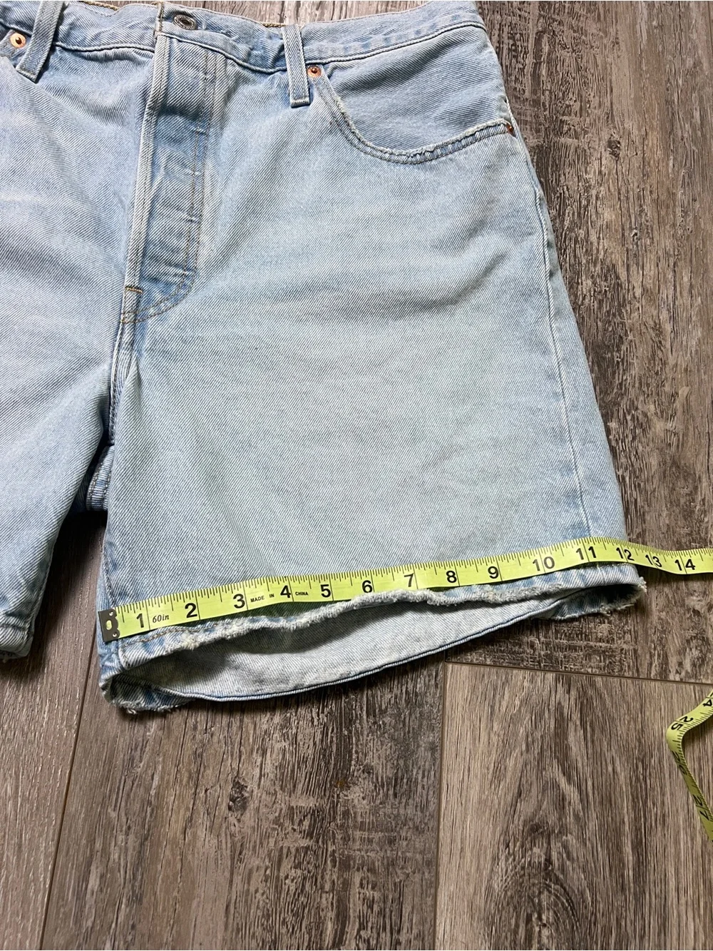 Levi's - Women’s Baggy denim Women’s short size 34